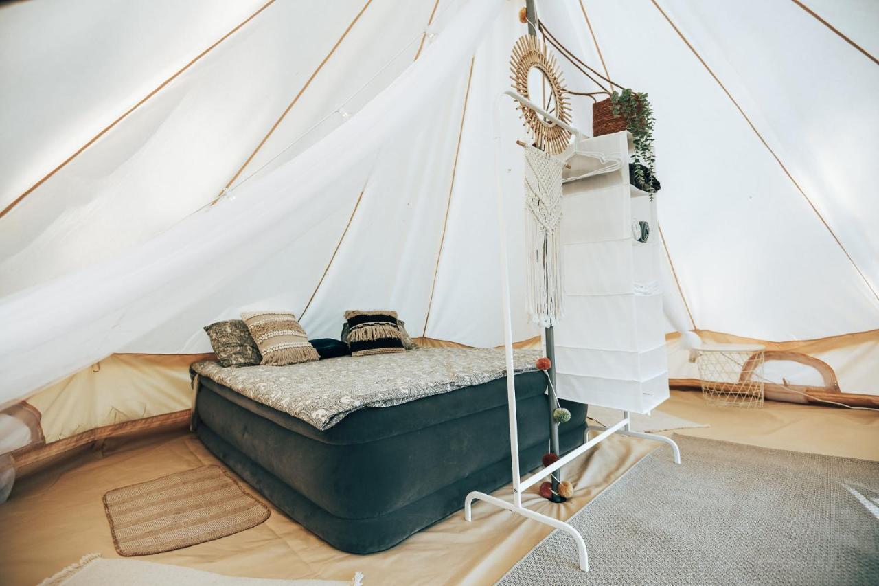 Glamping Mella Muiza Hotel Jurmala Ngoại thất bức ảnh
