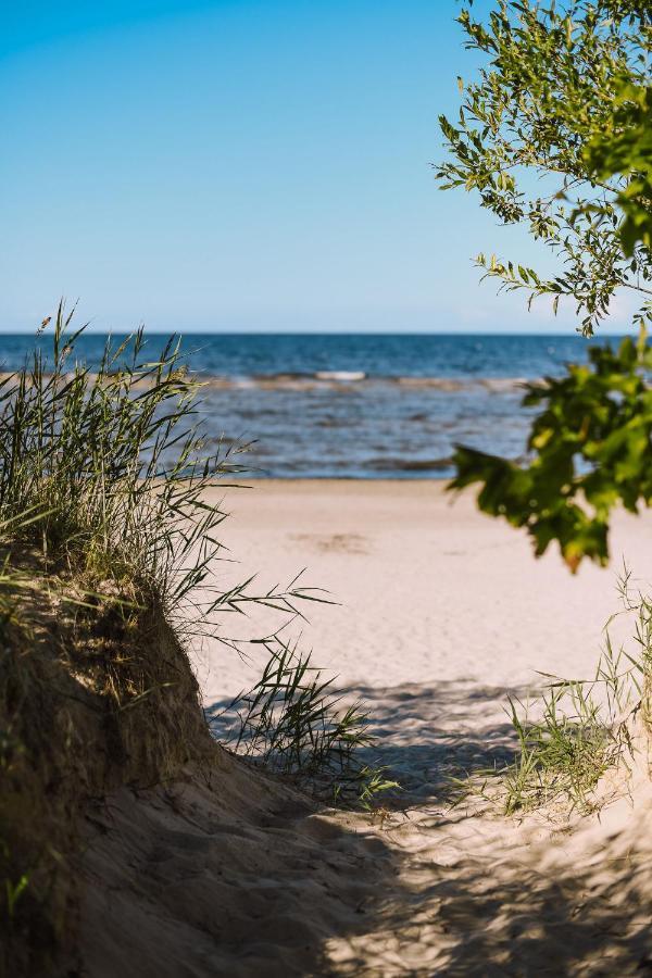 Glamping Mella Muiza Hotel Jurmala Ngoại thất bức ảnh